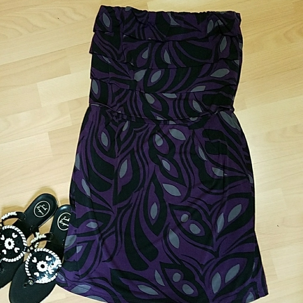Banana Republic strapless purple and black pattern dress